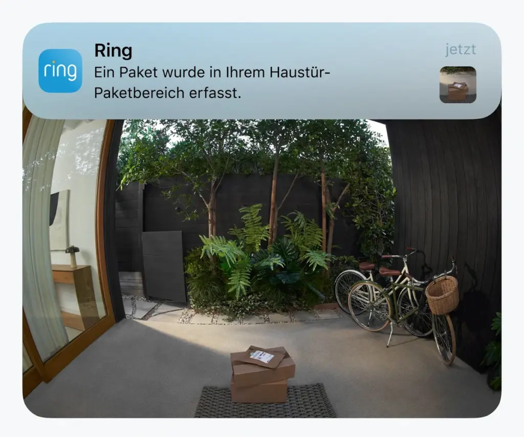 Im Ring Battery Doorbell Pro Test erhalte ich eine Smartphone-Benachrichtigung über ein erkanntes Paket im Haustürbereich